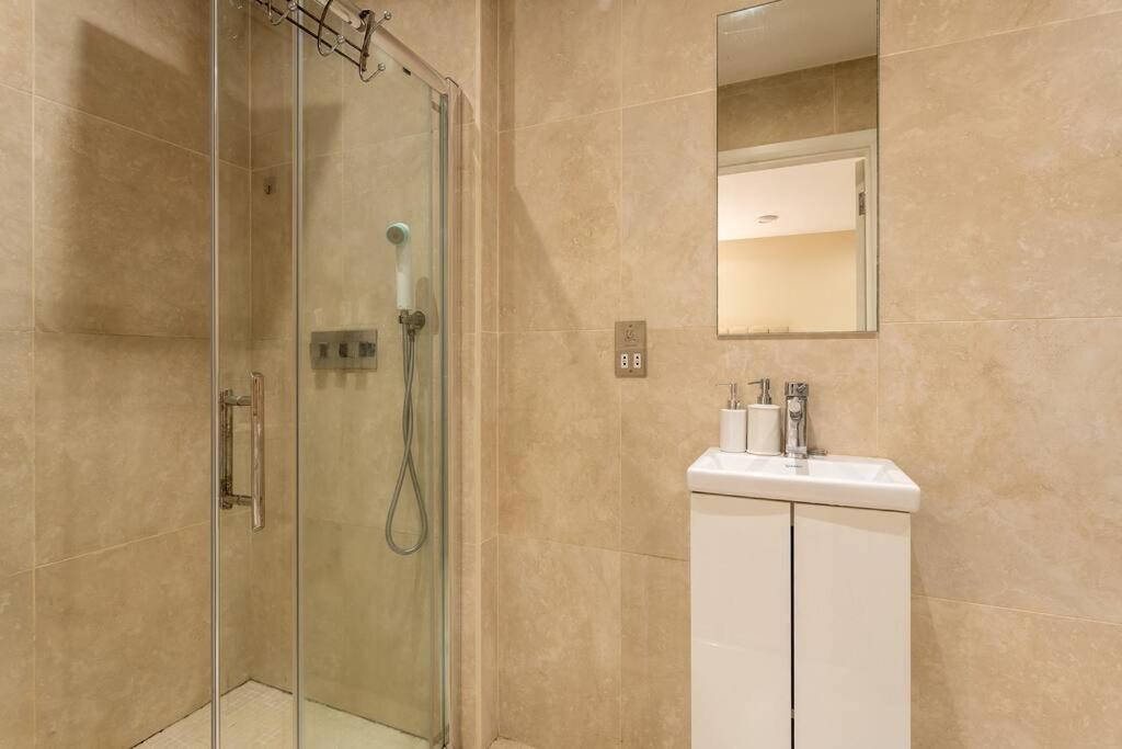 Luxury 2 Bedroom Flat In Holborn Appartamento Londra