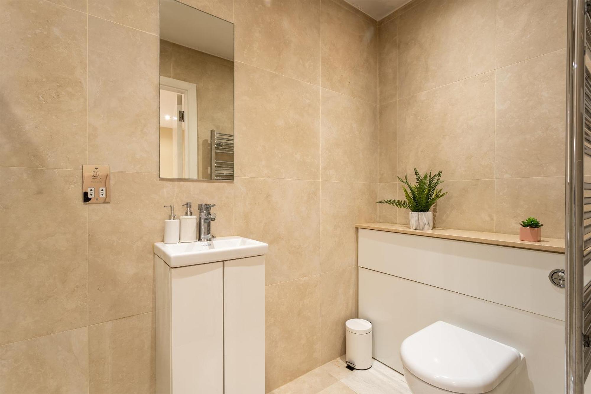 Luxury 2 Bedroom Flat In Holborn Londra
